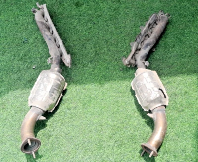 Convertidor catalítico colector de escape Lexus LX570 2016-2021 5,7 V8 3UR-FE LH y RH Foto 1 de 4