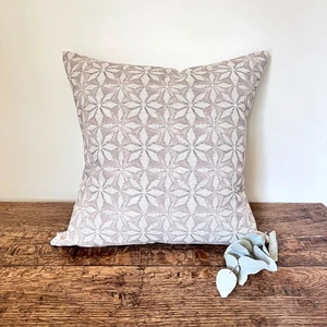 1739. Funda Cojín HADDON Estampado Bloque Nuez Moscada Mezcla Lino, Varios Tamaños - Imagen 1 de 6