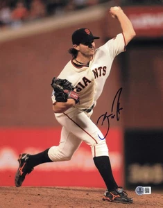 Barry Zito Autographed 11x14 Photo San Francisco Giants Beckett BAS QR #BS30035 - Picture 1 of 2