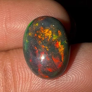 Black Opal Cabochon 2.85 Cts , Stunning Play of Color! Perfect for Jewelry - Picture 1 of 16