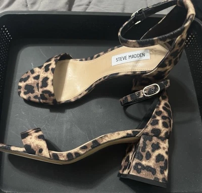 Sandalia Steve Madden Maris Tacones Leopardo Talla 8 Nuevo Tacón Bloque Foto 1 de 4