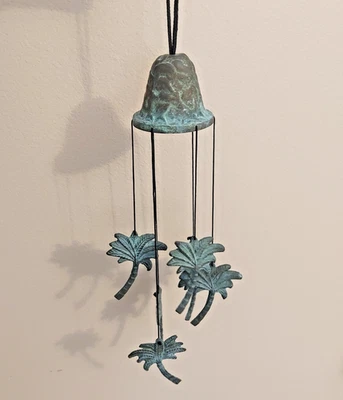 Campana de viento de palmera de latón campanas de viento campana de jardín 6 palmeras gran pátina Foto 1 de 4