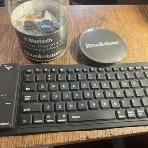 Brookstone Bluetooth Roll Up Keyboard New Open Box  - Picture 1 of 10