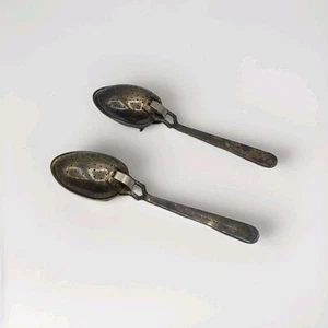Vintage 2x Tea Infuser Spoon Teaspoons w snap closing strainer - Picture 1 of 8