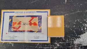 2024 NBA All-Star Court Pezzo super raro legno completamente dipinto giallo + certificato di autenticità - Foto 1 di 10