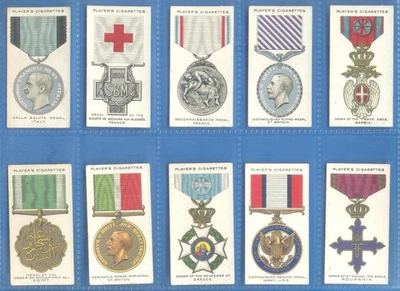 WAR DECORATIONS & MEDALS.56 PLAYERS CIGARETTE CARDS ISSUED 1927 - Image 1 of 4