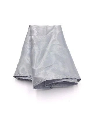 $92 Bloomingdales Para Hombres Pañuelo Gris Sólido Vestido Práctico Informal Bolsillo Cuadrado Foto 1 de 4