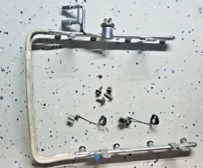 2000 Ford F-150 4.6L 2v  Fuel Rail XL3E-9F792-G6H OEM Expedition 8th Digit VIN W Foto 1 de 4