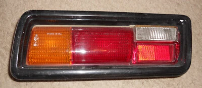 NEGRO 1975 1976 1977 1978 1979 TOYOTA COROLLA KE30 LH CONJUNTO DE LUCES TRASERAS reflector Foto 1 de 4