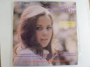 MARIO MESSINEO - CHA CHA CHA - accordion OZ LP - Foto 1 di 2