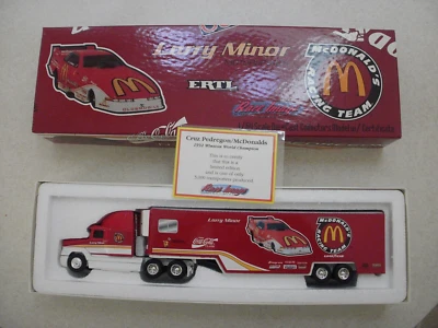 Camión NHRA 1/64 ERTL CRUZ PEDREGON 1994 MCDONALD'S CERTIFICADO DE AUTENTICIDAD 1/3000 #1126 Foto 1 de 4