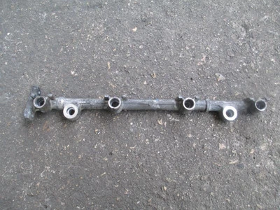 Riel de combustible compatible con 2008 2009 2010 2011 2012 2013 2014 2015 Scion XB Foto 1 de 4