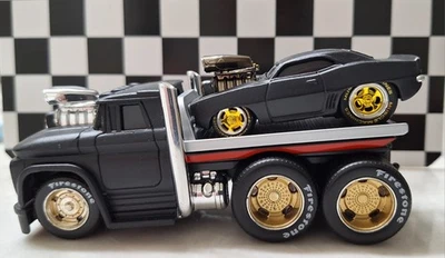 Muscle Machines Transport 66 C60 & 69 Camaro CUSTOM - Image 1 of 4