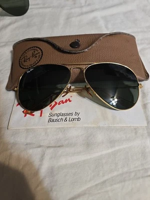Gafas de sol vintage B&L Ray Ban EE. UU. aviador marco dorado con estuche original B&L Foto 1 de 4