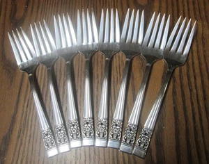 8 Vintage Oneida Community Coronation Silverplate Salad Forks-All EXC! - Picture 1 of 3