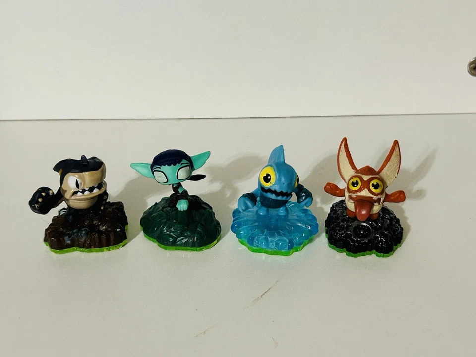 Juego suelto Skylanders Sidekicks Whisper Elf, Terrabite, Gill Runt, Trigger Snappy Foto 1 de 1