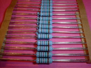 25x 18,2 MOhm / 1W / 500V Widerstand Metallschicht BF0414 Beyschlag  - Picture 1 of 2