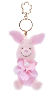 Japan Disney Store limitiert Ferkel Plüsch Schlüsselanhänger Schlüssel Anhänger Sakura Kirschblüte - Bild 1 von 5
