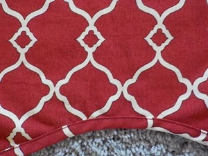 2 WAVERLY GROMMET VALANCE Red BURNT ORANGE & CREAM TRELLIS PATTERN 50x 17.5 - Picture 1 of 5