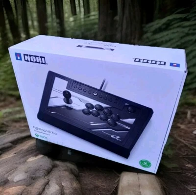 HORI Fighting Stick α Alpa for Xbox Series X | S, Xbox One, PC (Arcade Joystick) - Image 1 of 4