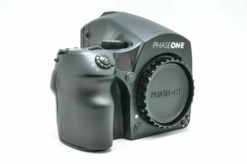 Phaseone 645 DF Medium Format Camera Body - Image 1 of 1