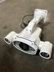 SONY 1/3 color CCD 600tvl WATERPROOF CCTV CAMERA - Picture 1 of 2