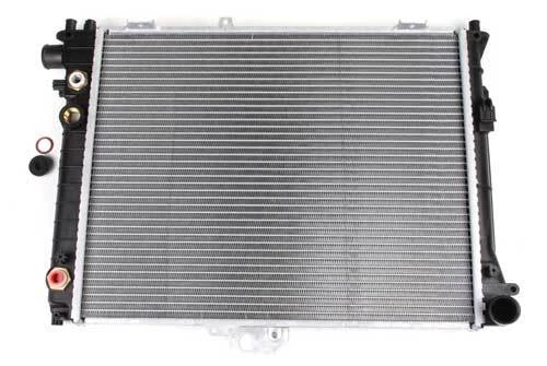 Radiador Nissens 64033A para Saab 9000 1986-1998 Foto 1 de 1