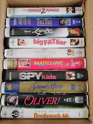 10 VHS Family/Kids Adventure Comedy Movies Spy Kids BFL Tall Tales FREE POPCORN Foto 1 de 4