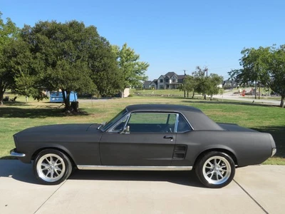 Ford Mustang 1967 Ford Mustang 1967 5 velocidades Foto 1 de 4