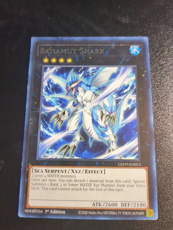 Bahamut Shark LED9-EN011 Legendary Duelists: Duels from the Deep 1st Edition - Image 1 of 1
