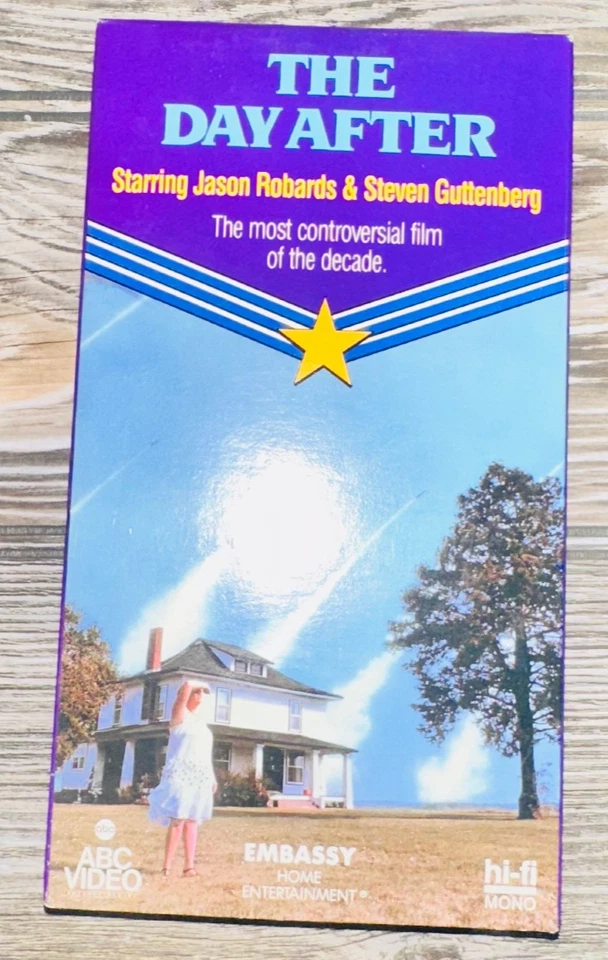 The Day After 1983 VHS Tested Jason Robards Nuclear War Shock TV Movie Classic - Image 1 of 2