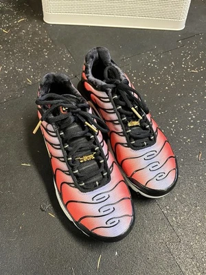 Talla 6- Mujer Nike Air Max Plus Hermandad Negro Puesta de Sol Tenis DO6115-500 Foto 1 de 4