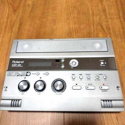 Roland CD-2E Digital Recording CF / CD  Audio Recorder Operation Confirmed Japan - Image 1 of 4