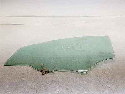 Hyundai Elantra GT 2013-2017 hatchback puerta delantera del conductor vidrio 82410A5020 Foto 1 de 4