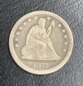 1877-S Seduto Liberty Quarto Argento US Moneta 25c San Francisco Mint - Foto 1 di 2