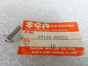 Suzuki NOS NEW 09139-05032 Screw 5x18 DL DR GSF GS GSX LT RF SV VL - Picture 1 of 1
