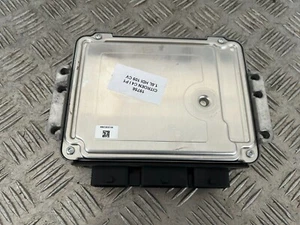 Calculateur Moteur BOSCH - CITROEN C4 I (1) 1.6L HDI 109CV - Réf : 9664257580 - Picture 1 of 4