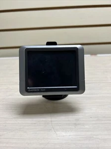 Garmin nuvi 200 Silver 3.5-Inch 3.5 Inches Touchscreen Portable GPS Navigator - Picture 1 of 4