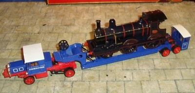 1929 SCAMMELL 100ton TRUCK & TRAILER WITH GER LOCOMOTIVE LOAD - MATCHBOX  - 1:64 - Image 1 of 4