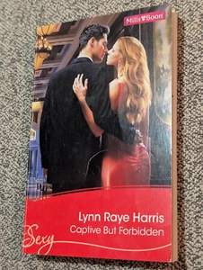Mills and Boon Pick Your Books and Create a Bundle - Combine Shipping - Picture 1 of 35