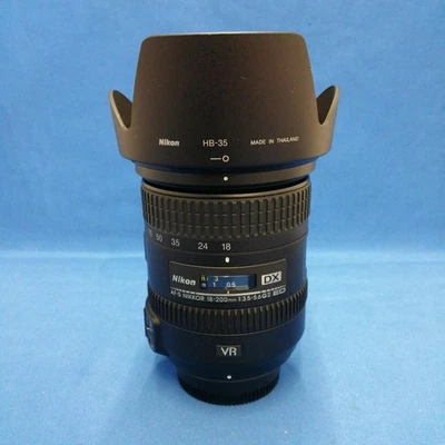 Lente Nikon Nikkor 18-200 mm 1 3,5-5,6 Gii/Nikkor Foto 1 de 4