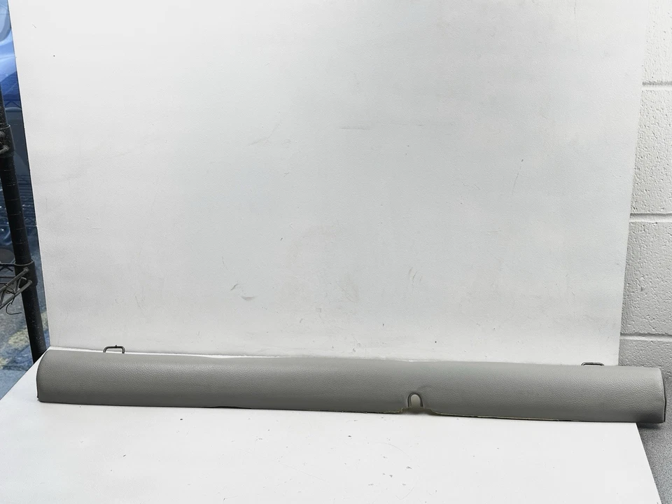 2008-2014 MERCEDES-BENZ C300 - REAR Lower SEAT Bench Cushion Spacer /TRIM - Image 1 of 4