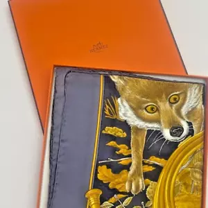 HERMES Carre 90 Scarf CHASSE BOIS Silk VINTAGE BIRD FOX W/BOX Carl de Parcevaux - Picture 1 of 9