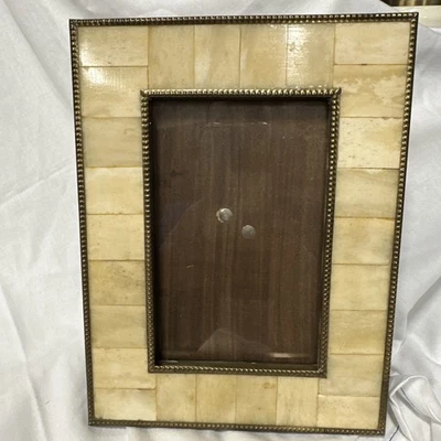 "Marco de fotos con borde de latón con incrustaciones de hueso 3x5"" mosaico pared de galería natural" Foto 1 de 4