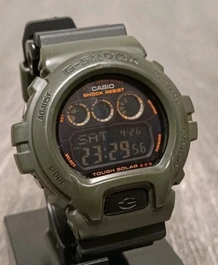 Orologio solare Casio G-Shock GW-6900KG esercito oliva resistente usato nuovo condensatore originale - Foto 1 di 11