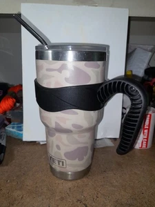 Yeti 30 Oz. Trinkbecher mit Deckel Camouflage Desert?, Edelstahl Strohhalm  - Bild 1 von 8
