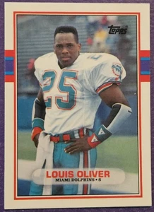 1989 Topps Traded #15T Louis Oliver Rookie Football card Miami Dolphins! - Picture 1 of 2