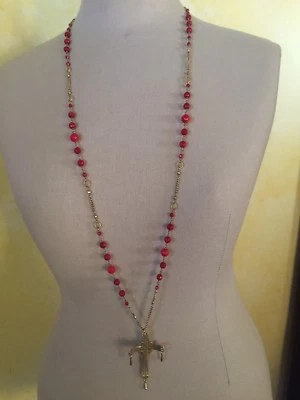Chan Luu Cuentas Rojas Cuentas Oro Cruz Espiritual Collar Colgante Nuevo Sin Etiquetas Rosario Largo Foto 1 de 4