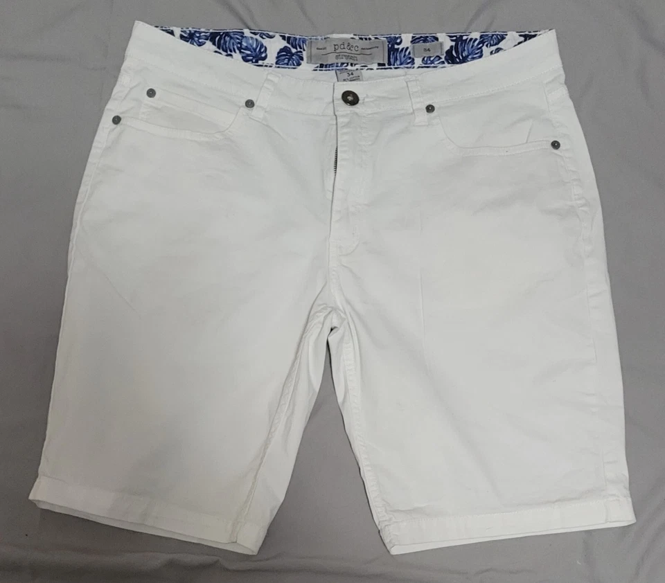 Pd and C stretch White shorts mens 34 - Image 1 of 4