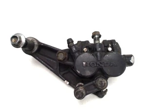 pinza de freno delantera izquierda para HONDA VF 750 S SABRE 1984 usado 156387 - Imagen 1 de 7